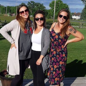 Meet your Posher, Julee